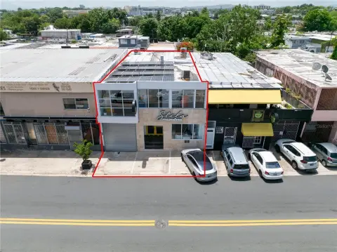 Renovated Mixed-Use Property, San Juan