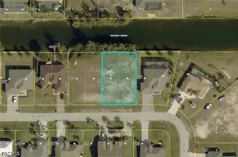 Cape Coral Freshwater Lot