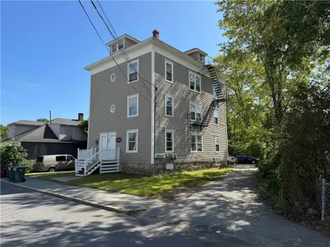 3-Unit Multifamily Building