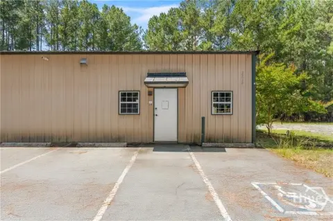 Warehouse with Heated Shop and Offices