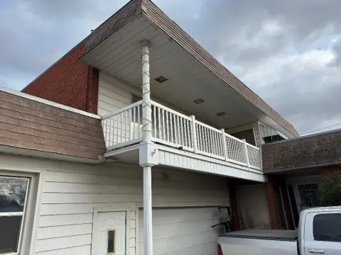 Mixed-Use Income Property with Office