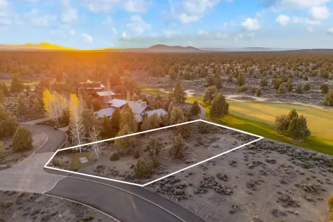Golf View Lot in Bend