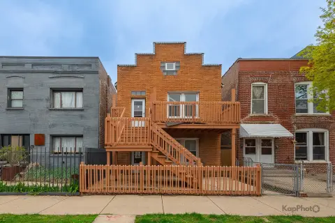 All-Brick Two-Flat Near Smith Park