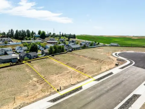 Residential Land in Cheney, WA