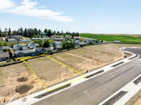 Residential Land in Cheney, WA