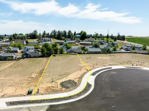 Residential Land in Cheney, WA