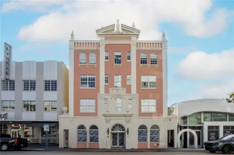 Prime Retail Space Miami Beach
