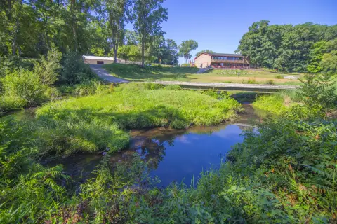 Restaurant Property with Creek Views