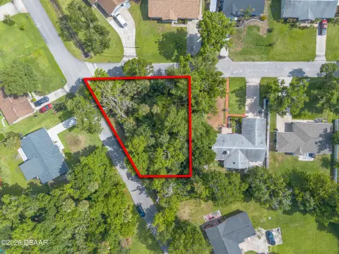 Corner Lot in New Smyrna