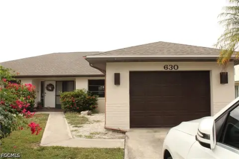 Cape Coral Duplex Near Hospital