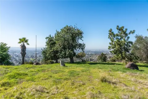 Glendora View Parcel Opportunity