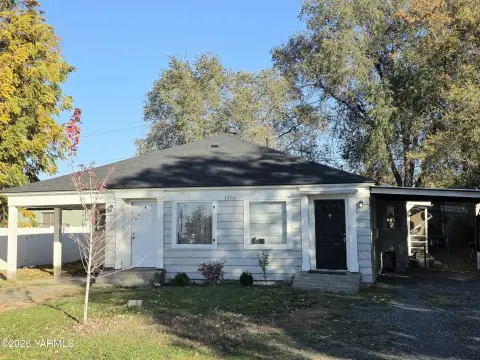 Duplex with Covered Parking