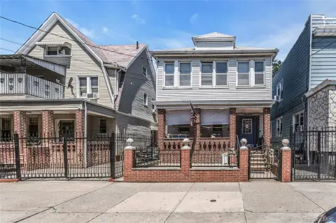 Detached Duplex with Basement