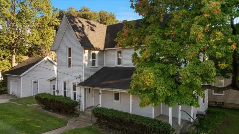 Upper-Lower Duplex