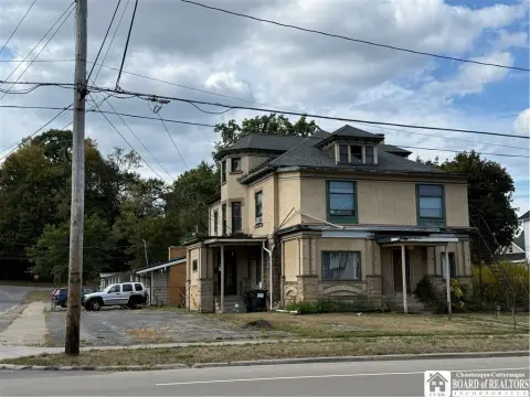 Mixed-Use Building with Apartments