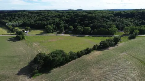 Hobby Farm Acreage with Scenic Views