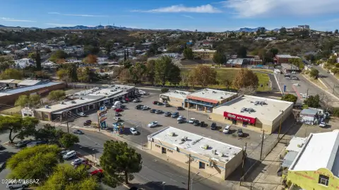 Multi-Tenant Shopping Center