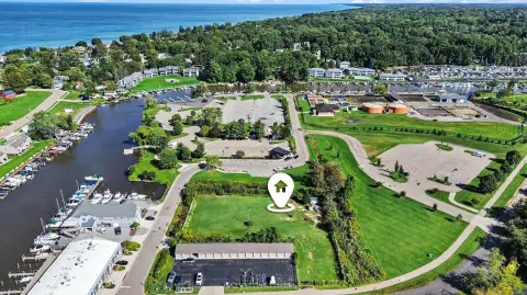 Commercial Land Along Waterway