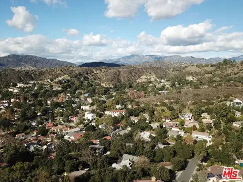 Glendale Land with Canyon Views