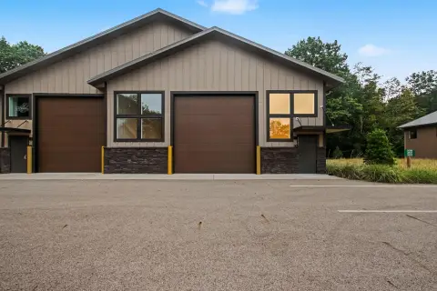Flex Space with 16-Foot Ceilings