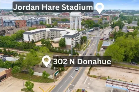 Prime Auburn Retail/Game Day Spot