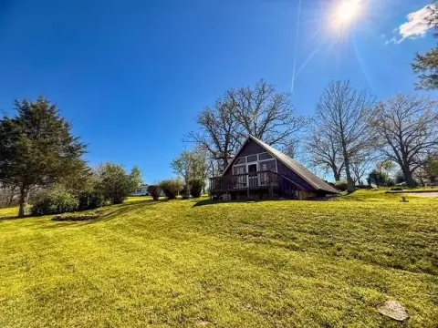 Versatile A-Frame in the Ozarks
