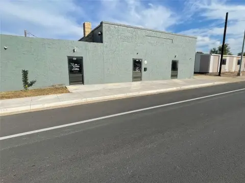 Updated Commercial Building on Highway