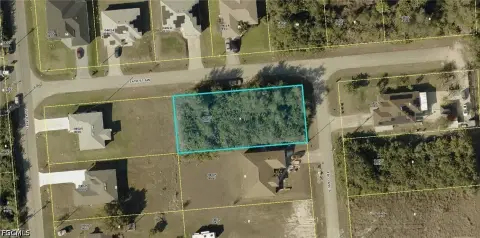 Lehigh Acres Oversized Corner Lot