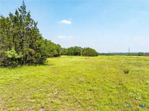 5-Acre Corner Lot in Texas