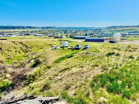 Land in Historic Fort Benton