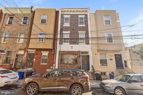 Bi-Level Duplex Near Temple University