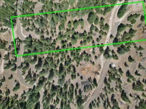 Land in Scenic Deer Park