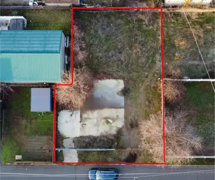 Land in Growing Spokane Neighborhood