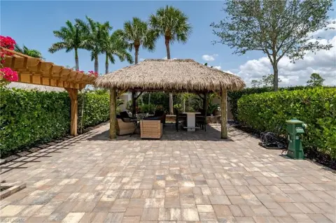 Naples Motorcoach Resort Lot