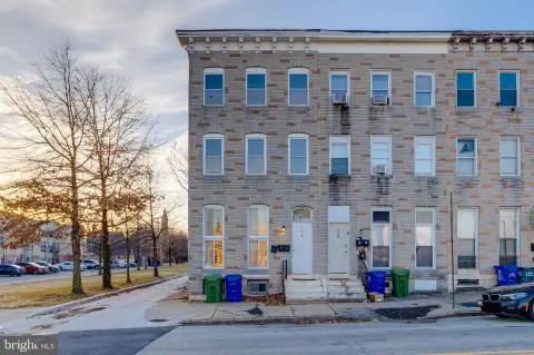 Vacant Three-Unit Property in Baltimore