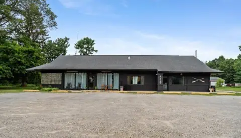 Pleasant Lake Retail Opportunity