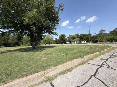 C-1 Commercial Land