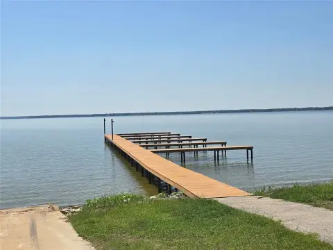 Residential Land in Waterfront Community