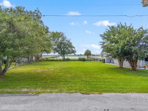 ICW-Front Lot in Sunset Beach