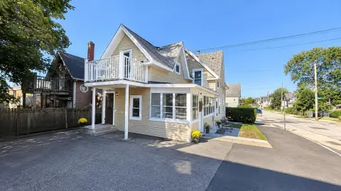 Duplex with Updated Mechanical Systems