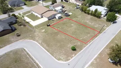 Vacant Land in Mulberry, Florida