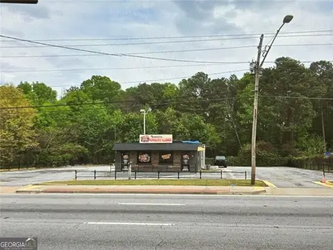 General Commercial Land with Restaurant