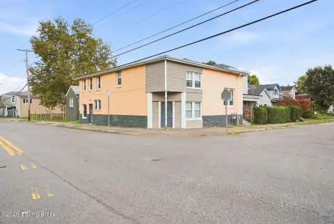3-Unit Residential Triplex