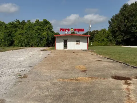 Restaurant Building with Kitchen