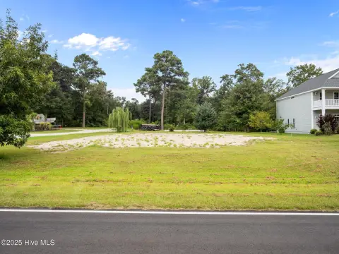 Residential Lot with Creek Views