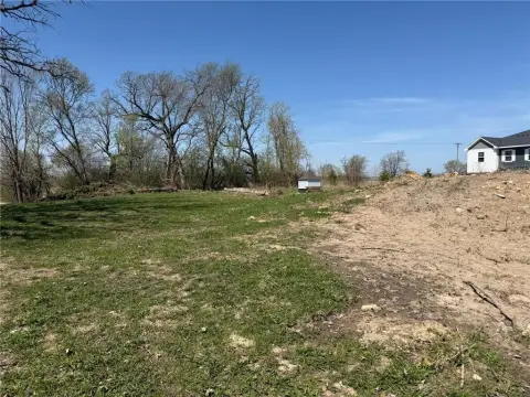 Woodbury Land with Approved Plans