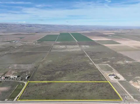 20 Acres on Sky Ranch