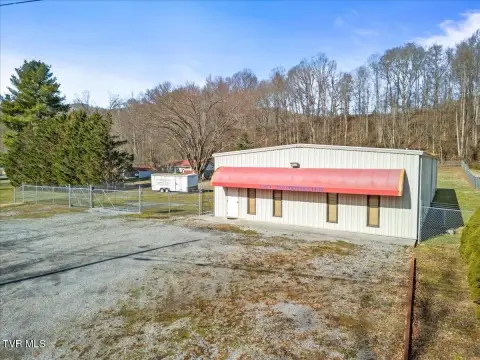 Versatile Commercial Property in Elizabethton