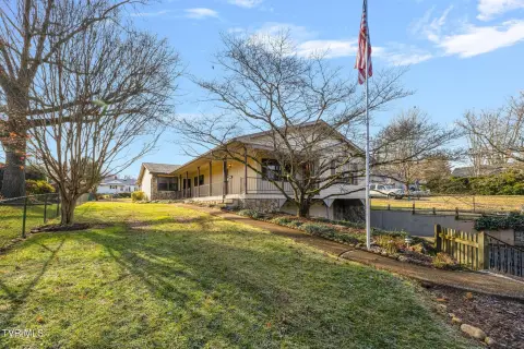 Kingsport Duplex: Investment Opportunity