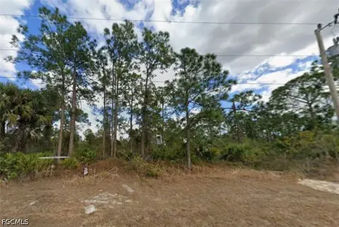 Residential Lot in Lehigh Acres